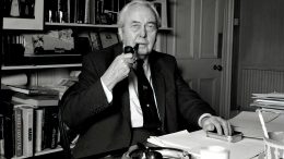 Harold Wilson med pipe. Foto