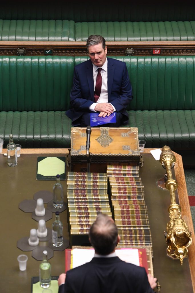 Sir Keir Starmer i Underhusets spørretime. Foto