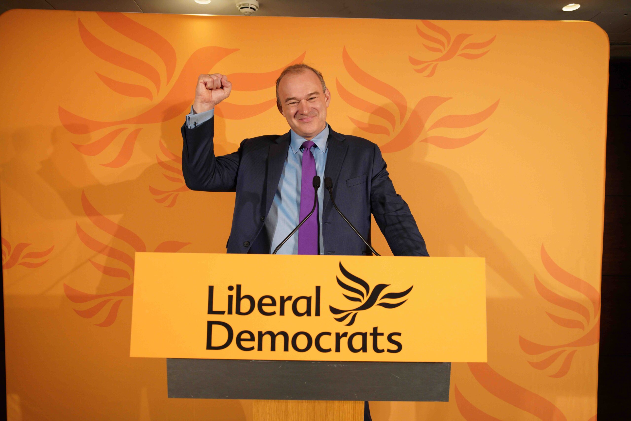 Ed Davey på talestolen- Foto